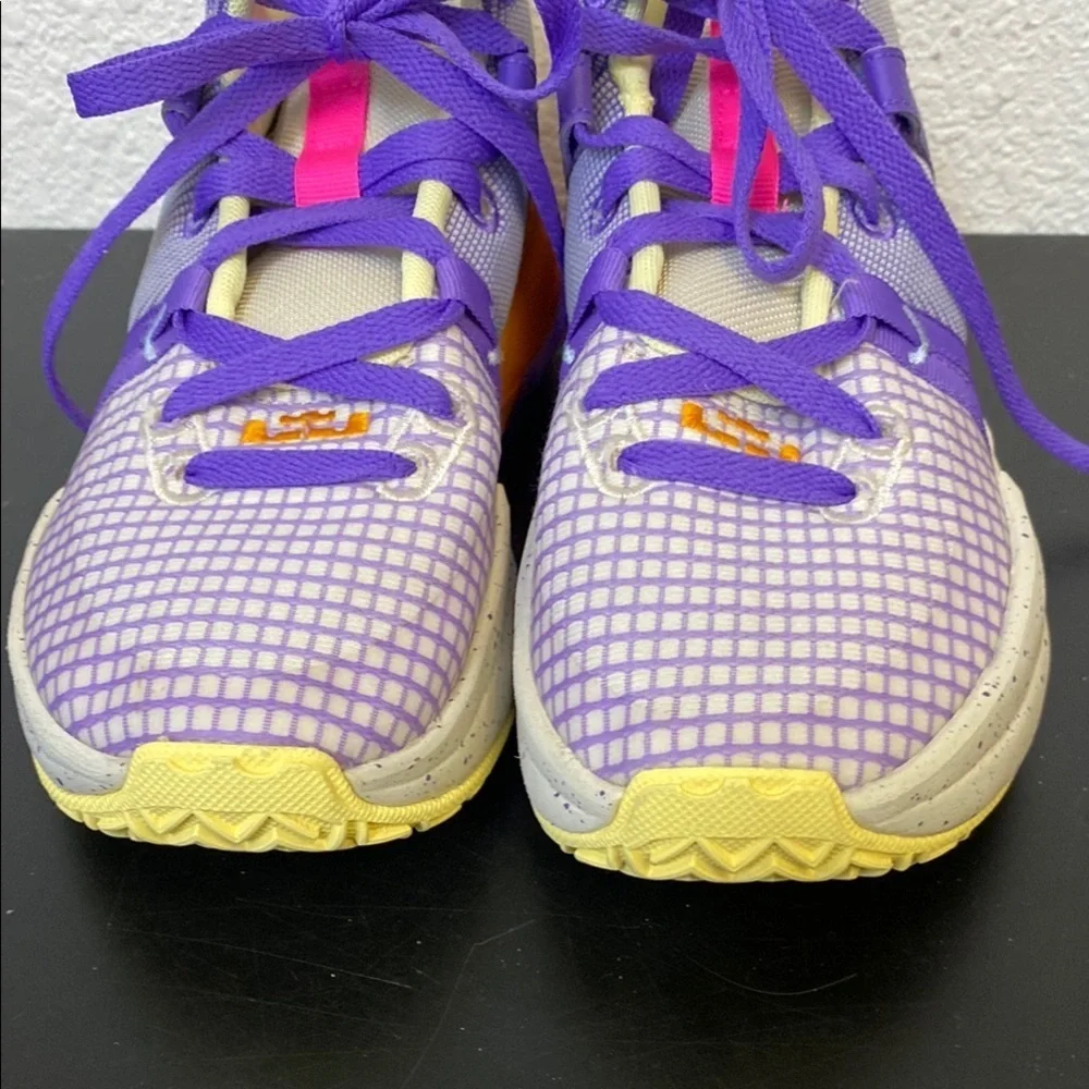 Nike Kids Sneakers Purple and Orange